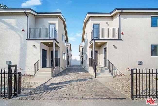 Photo - 14703-14711 Saticoy St Unit 14703 Saticoy St