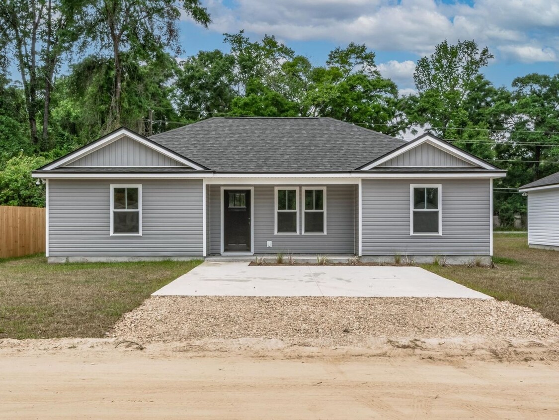 New 3 Bedroom Home Available Now! - New 3 Bedroom Home Available Now!