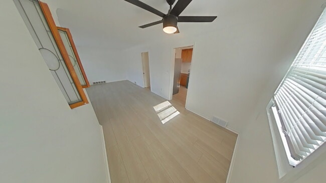 Photo - "3-Bedroom Home in Roseville with Cozy 999 Sq Ft of Living Space!"