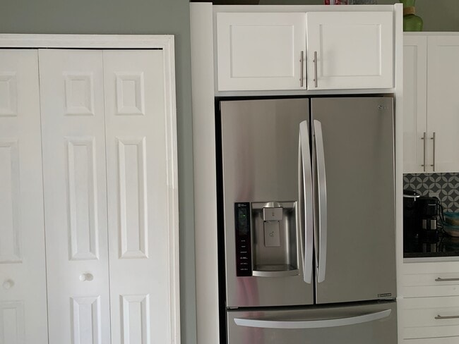 Photo - 2732 Adela Ave