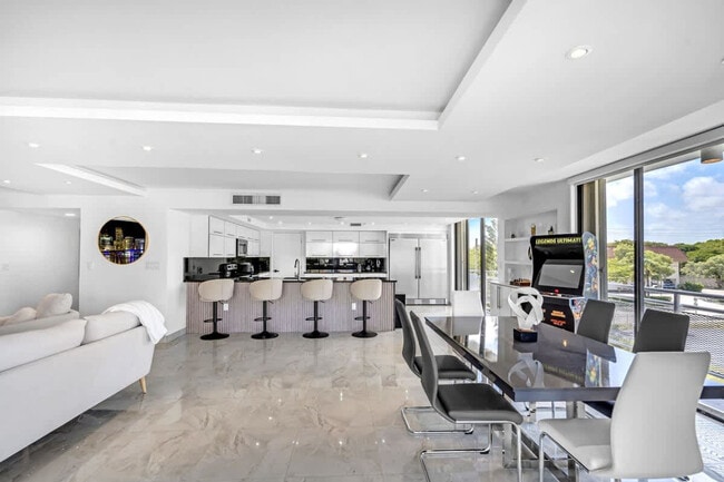 Photo - 468 Golden Isles Dr Unidad ID1372349P