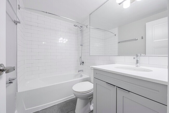 Photo - Valley Court