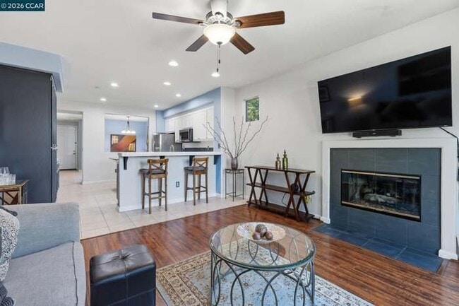 Photo - 2271 Montecito Ct