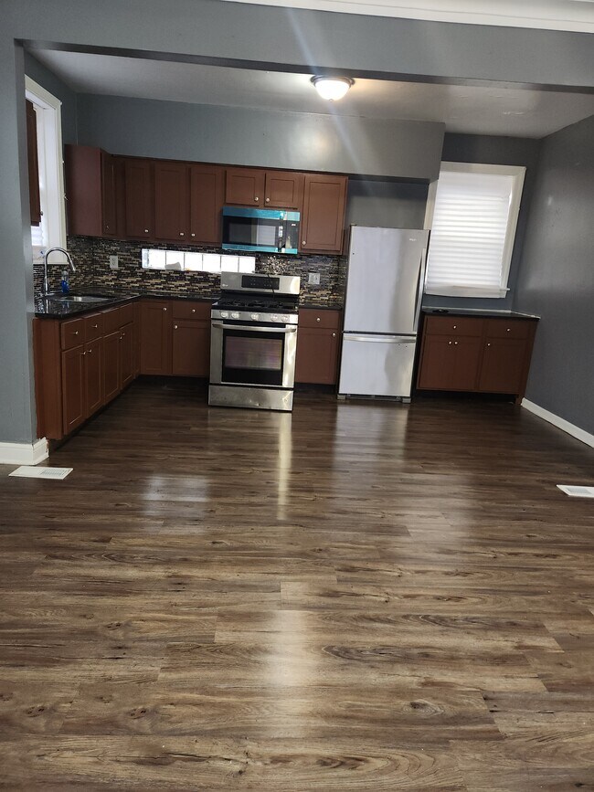 Photo - 8711 S Kingston Ave Unit 1