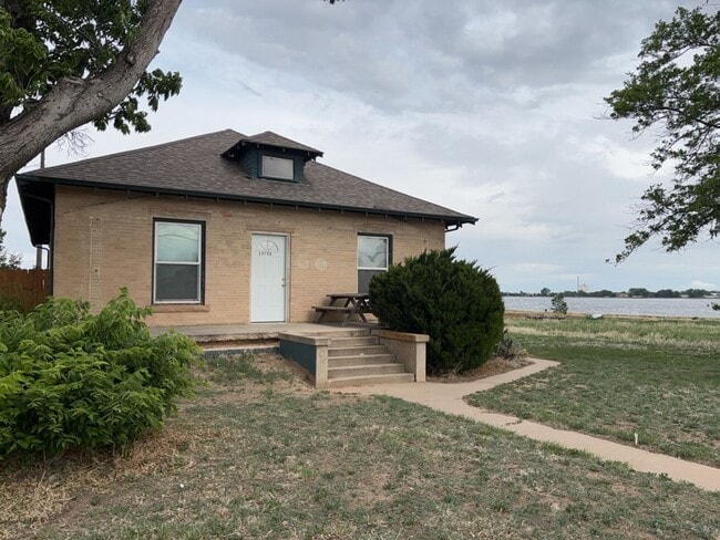 Photo - One of a kind ranch home with lake mountain views!
