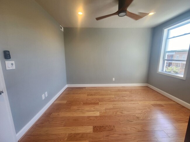 Photo - 303 Folcroft St Unit 2