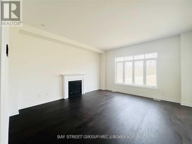 Photo - 83 Muirfield Dr
