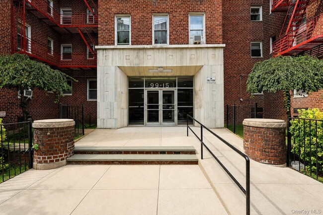 Photo - 99-15-99-66 66th Ave Unit 5A