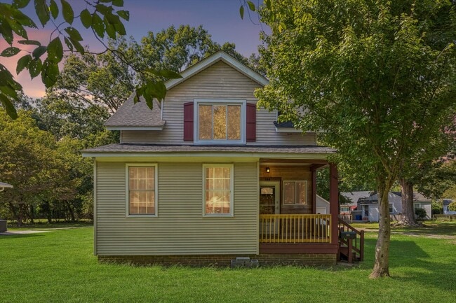 144 Nelson Dr
