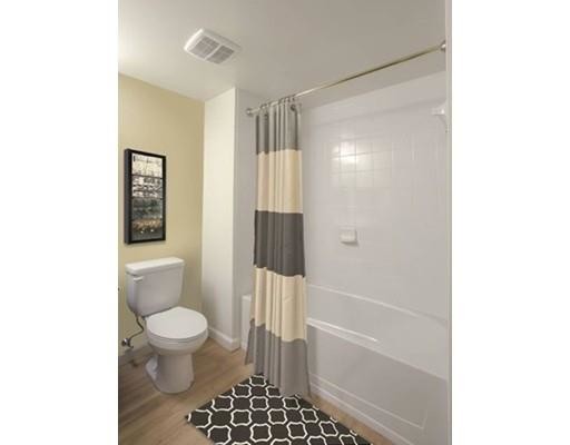 Photo - 1 Chrysler Rd Unidad 615