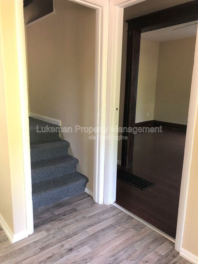 Photo - 701 Davis St