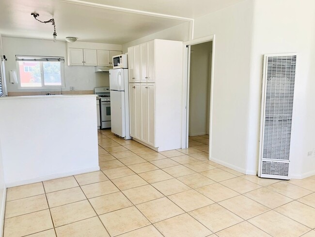 Photo - Live by the Beach! 2BD/1BA Mission Beach Apartment with Garage! ONLY $3,295/mo! Unit 732 Santa Barbara Place
