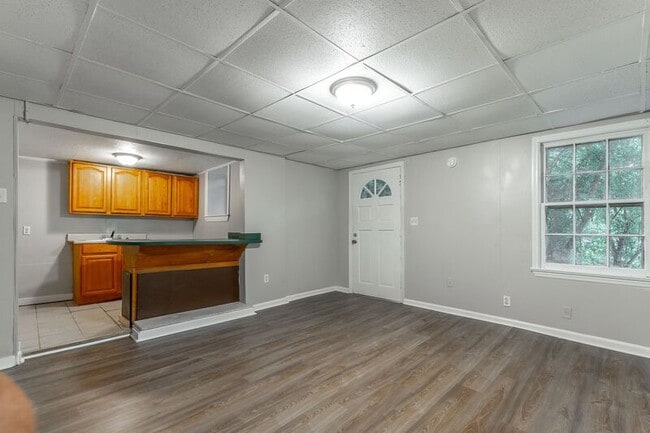 Photo - 518 E Manning St Unit Apt. 5