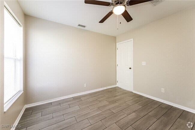 Building Photo - 2712 53rd St W Rental