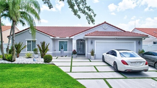 Building Photo - 13440 SW 17th Ct Rental