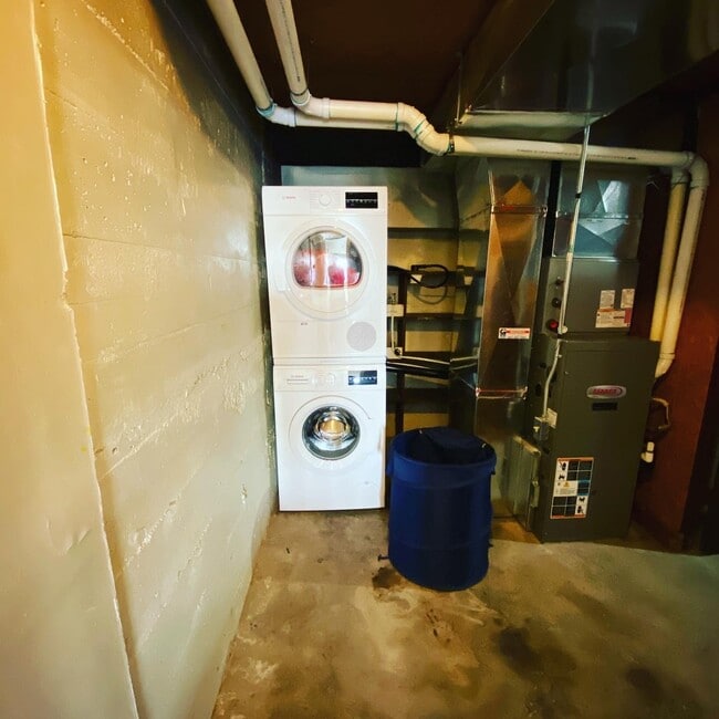 Photo - 310 E. 11th Ave. Casa Adosada