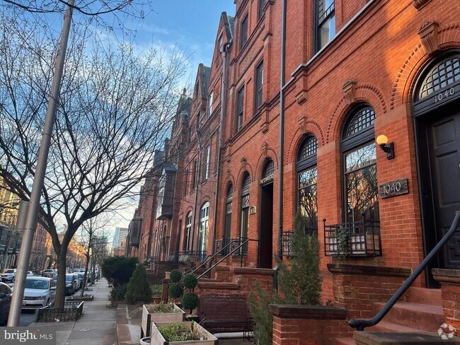 Building Photo - 1040 N Calvert St Rental