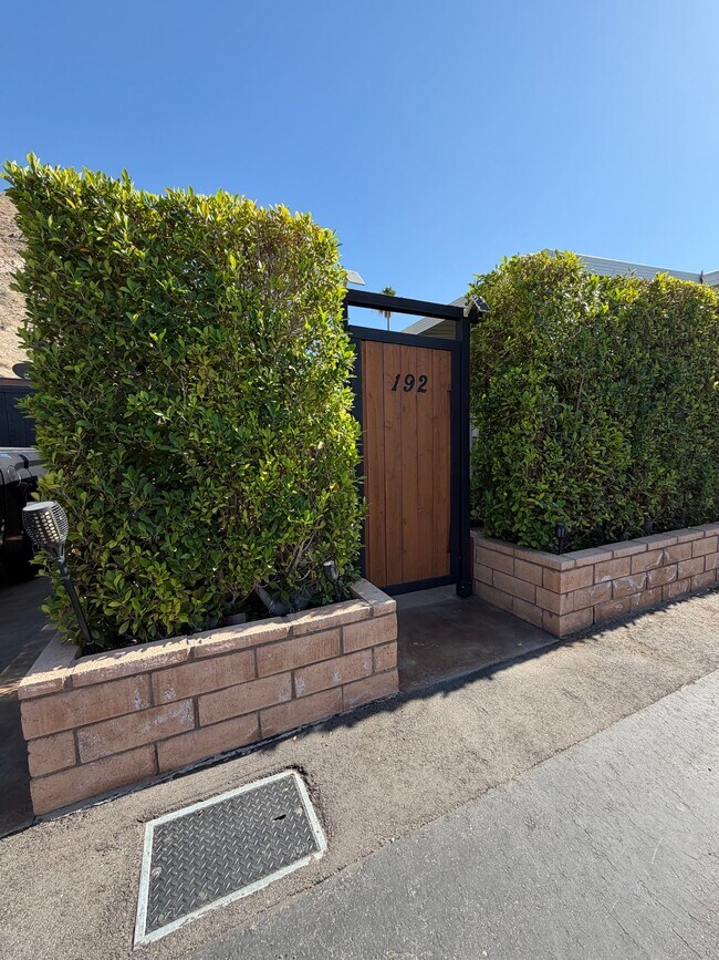 69333 E Palm Canyon Dr