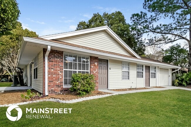 Photo - 705 Woodlawn Dr