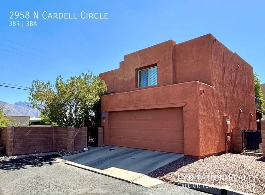 Photo - 2958 N Cardell Cir House