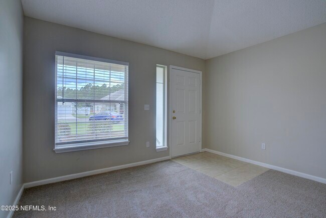 Photo - 763 Burlwood Ct