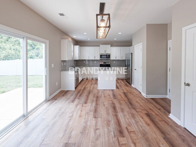 Photo - 6825 Pennyroyal Wy