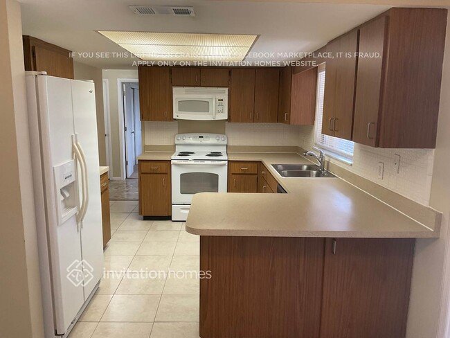 Photo - 1685 Fortune Dr