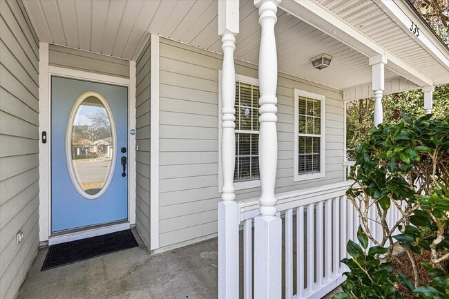 Photo - 335 Dreadnaught Ct