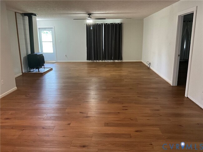 Photo - 17220 Royalton Rd