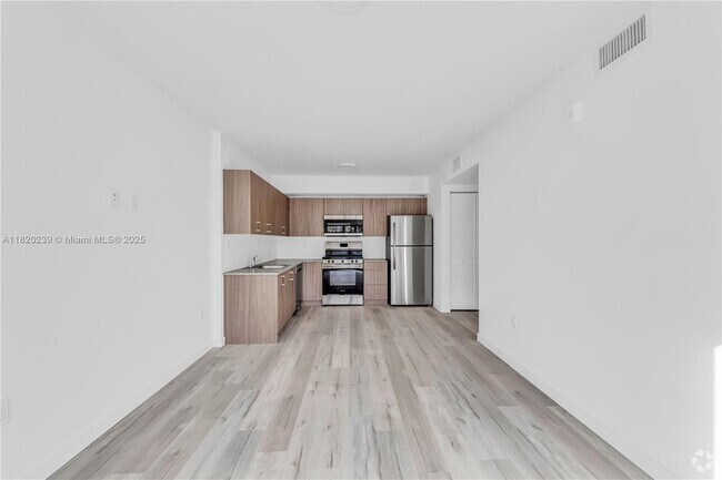 Building Photo - 175 NW 160th St Unit 209 Rental