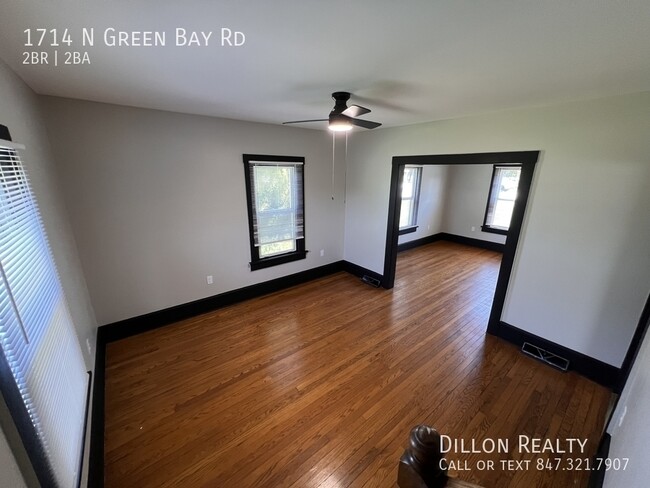 Building Photo - 1714 N Green Bay Rd