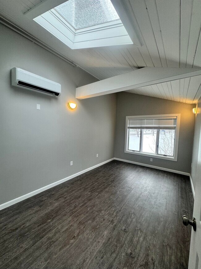 Photo - 9 Monarch Wy Unit 101