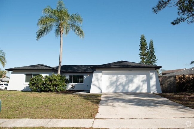Building Photo - 11889 93rd Ave N Rental