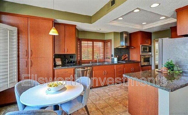 Photo - 11418 Via Playa De Cortes