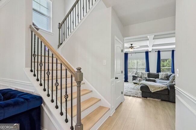 Photo - 4774 Sultana Way