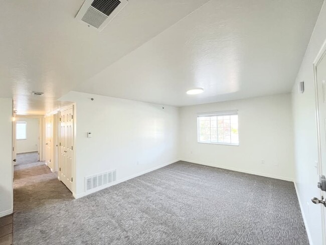 Photo - Maple Valley