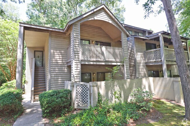 Building Photo - Spacious 2BR 2BA townhome in Village Creek!