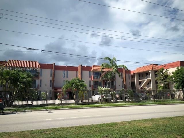 Building Photo - 2385 NW 11th St Unit A35 Rental