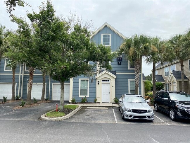 Building Photo - 5681 Bidwell Pky Unit Alex Rental