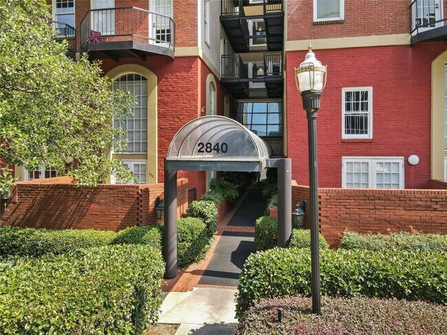 Photo - 2840 Peachtree Rd NW Unidad 501