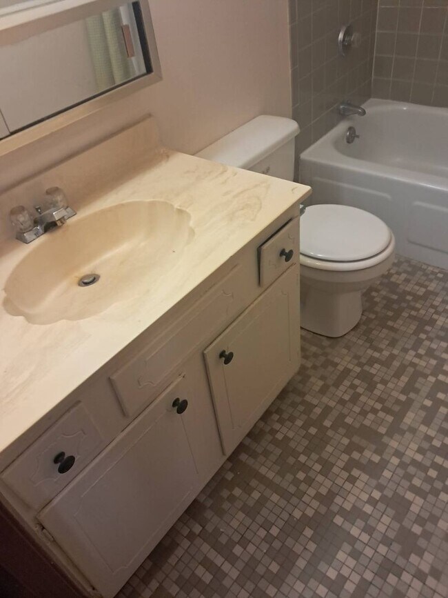 Photo - 6011WPortR Unit #203H