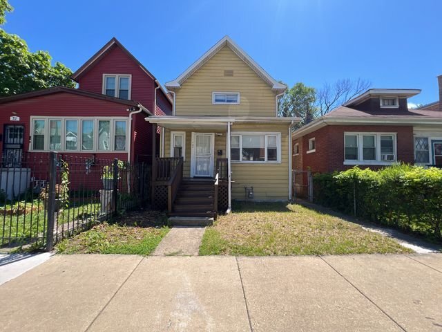 Building Photo - 709 N Laramie Ave