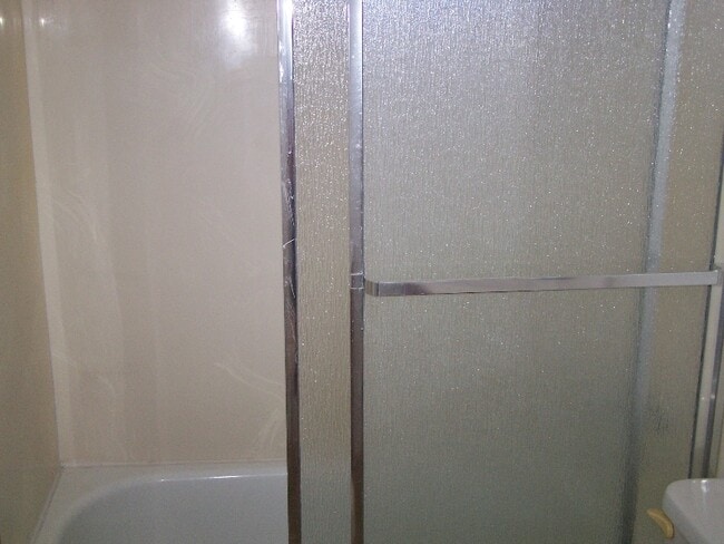 Photo - 1617 Vincent St