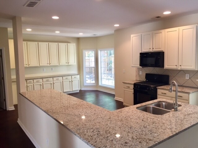 Photo - 390 Virginia Highlands