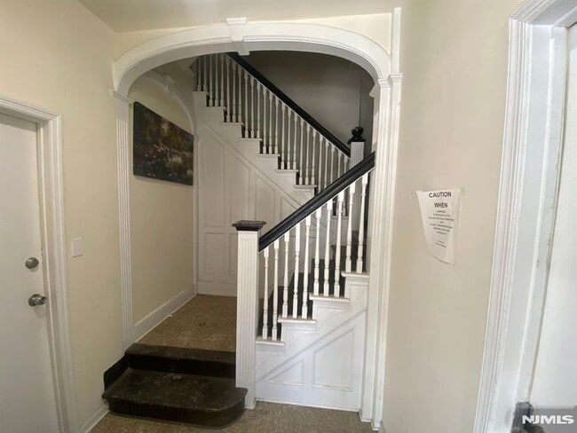 Photo - 29 High St Unidad 1R