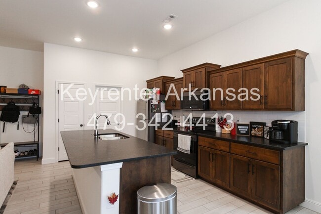 Photo - Like New Beautiful 3/2 Home in Gentry