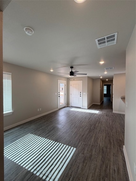 Photo - 3018 Glennster St