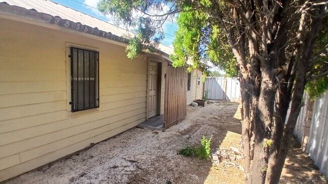 Photo - 8205 Glen Shadow Dr