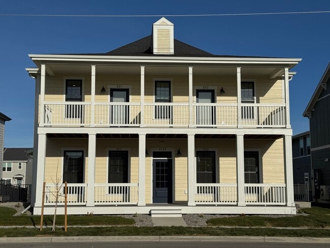 Building Photo - 6123 Elysian Rd Unit 202