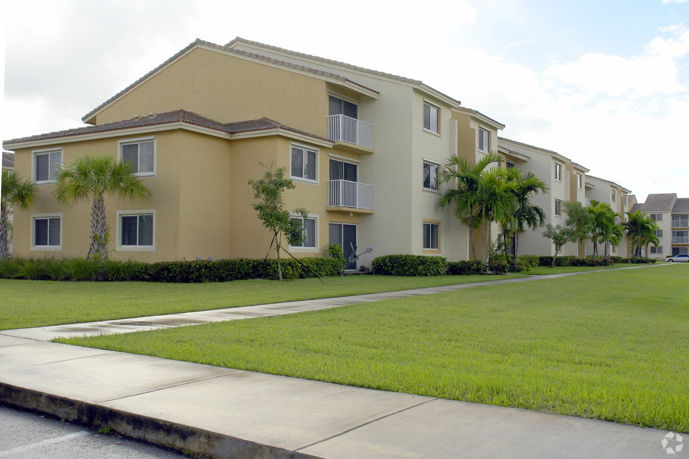 Foto exterior - Ernie Martin Villas Apartamentos